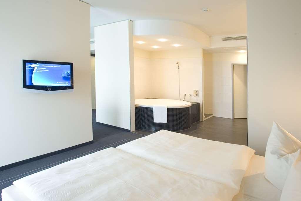 Novina Hotel Herzogenaurach Herzo-Base Facilidades foto