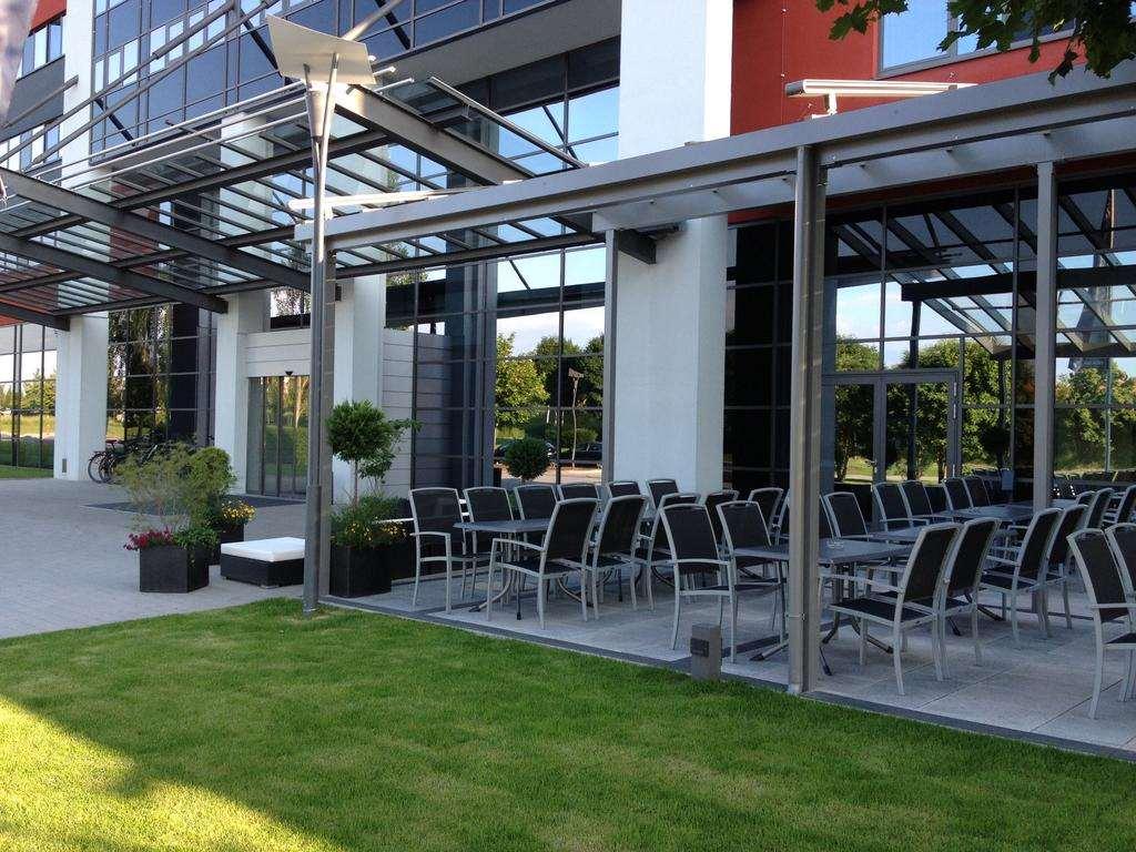 Novina Hotel Herzogenaurach Herzo-Base Restaurante foto